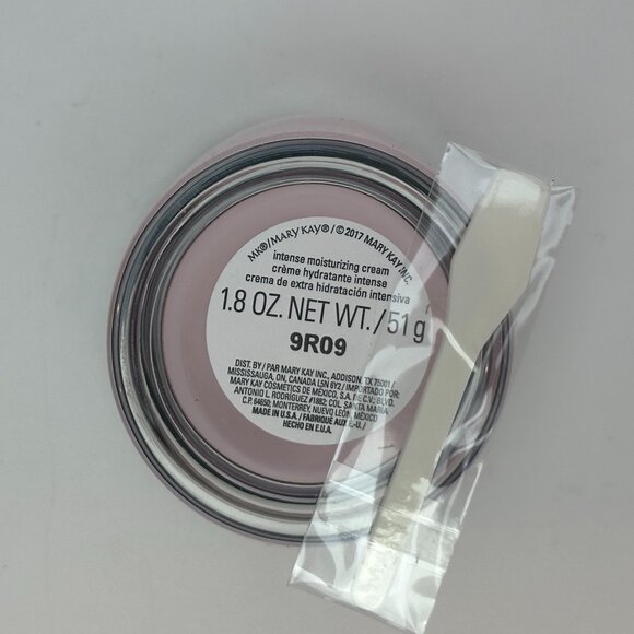 Mary Kay® Intense Moisturizing Cream 1.8 oz. - New in Box - Picture 9 of 9